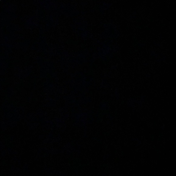 Meet your Posher, Amina - Picture 1 of 1